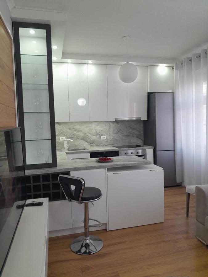 City Center Apartment Niko 04 تيرانا المظهر الخارجي الصورة
