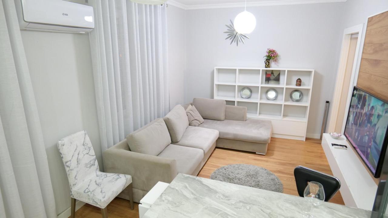 City Center Apartment Niko 04 تيرانا المظهر الخارجي الصورة