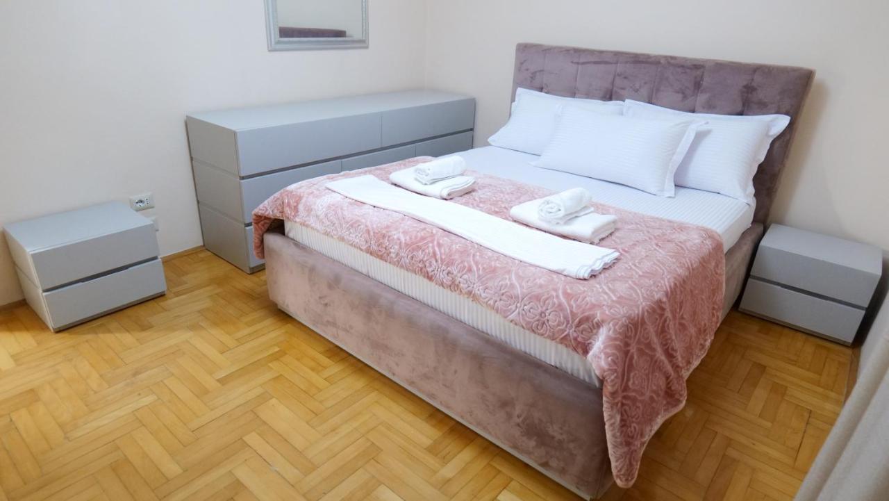 City Center Apartment Niko 04 تيرانا المظهر الخارجي الصورة