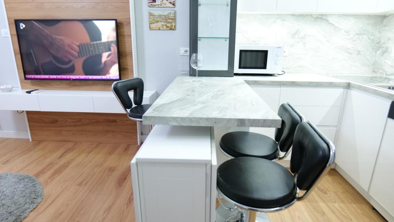 City Center Apartment Niko 04 تيرانا المظهر الخارجي الصورة